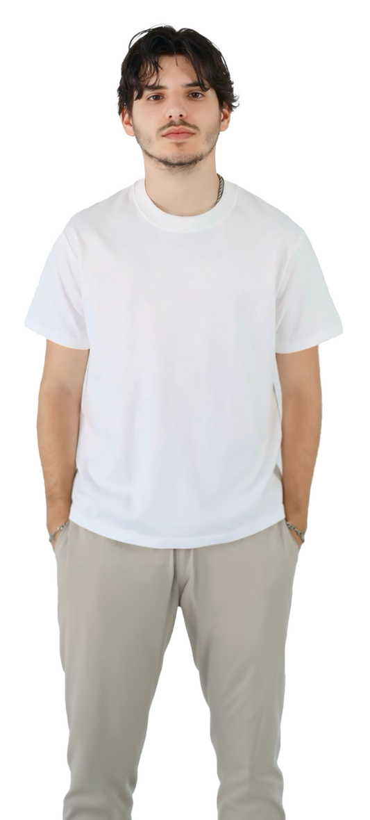 M_Small_Featured__Front_197396